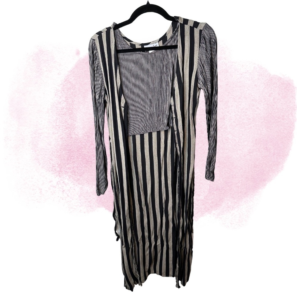 Black and White Long Sleeve Crew Neck Sheath Tunic